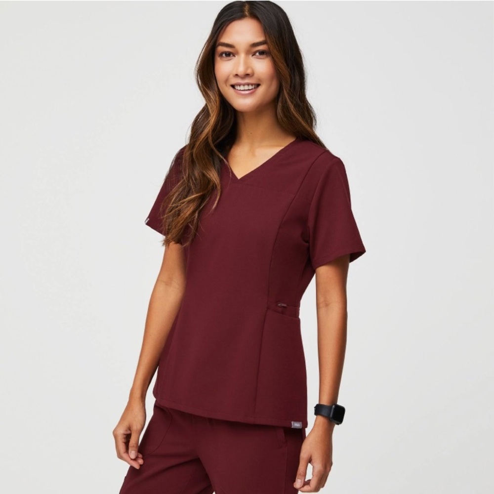 Figs Amapa Scrub Top
